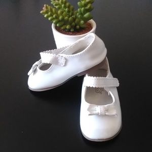 Baby Girl Shoes Size 4
